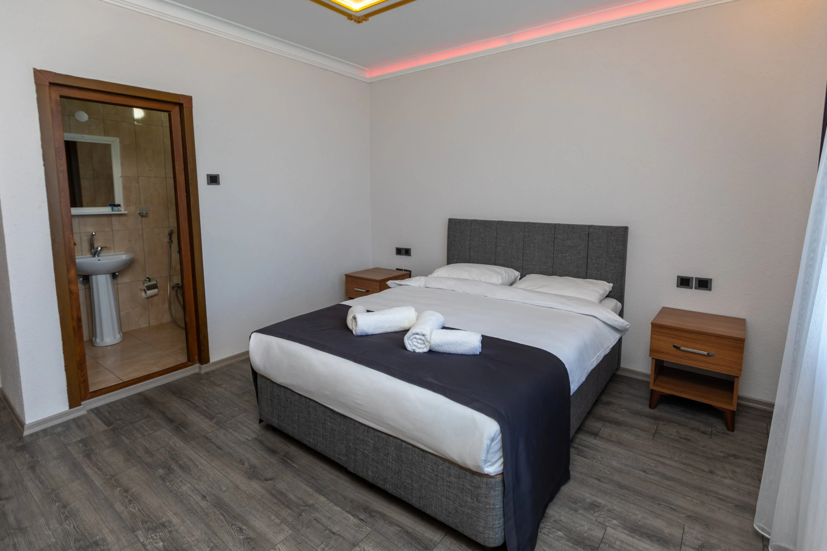 Отель Black Pearly