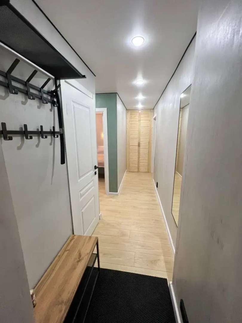 Квартира Уютная 2-к с Потрясающим Видом на Горы и Озеро