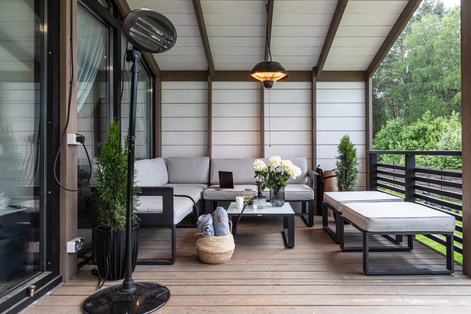 Частный Дом с шикарным видом на закаты с панорамной сауной и купелью