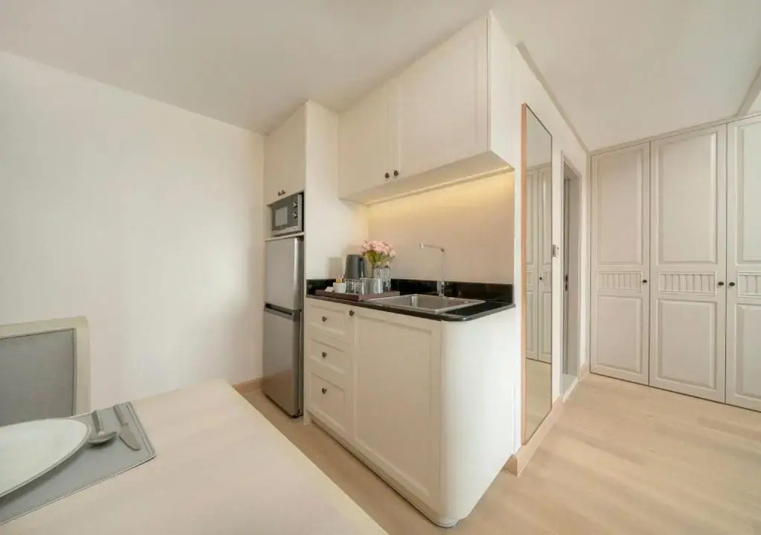 Отель Centre Point Hotel Sukhumvit 10