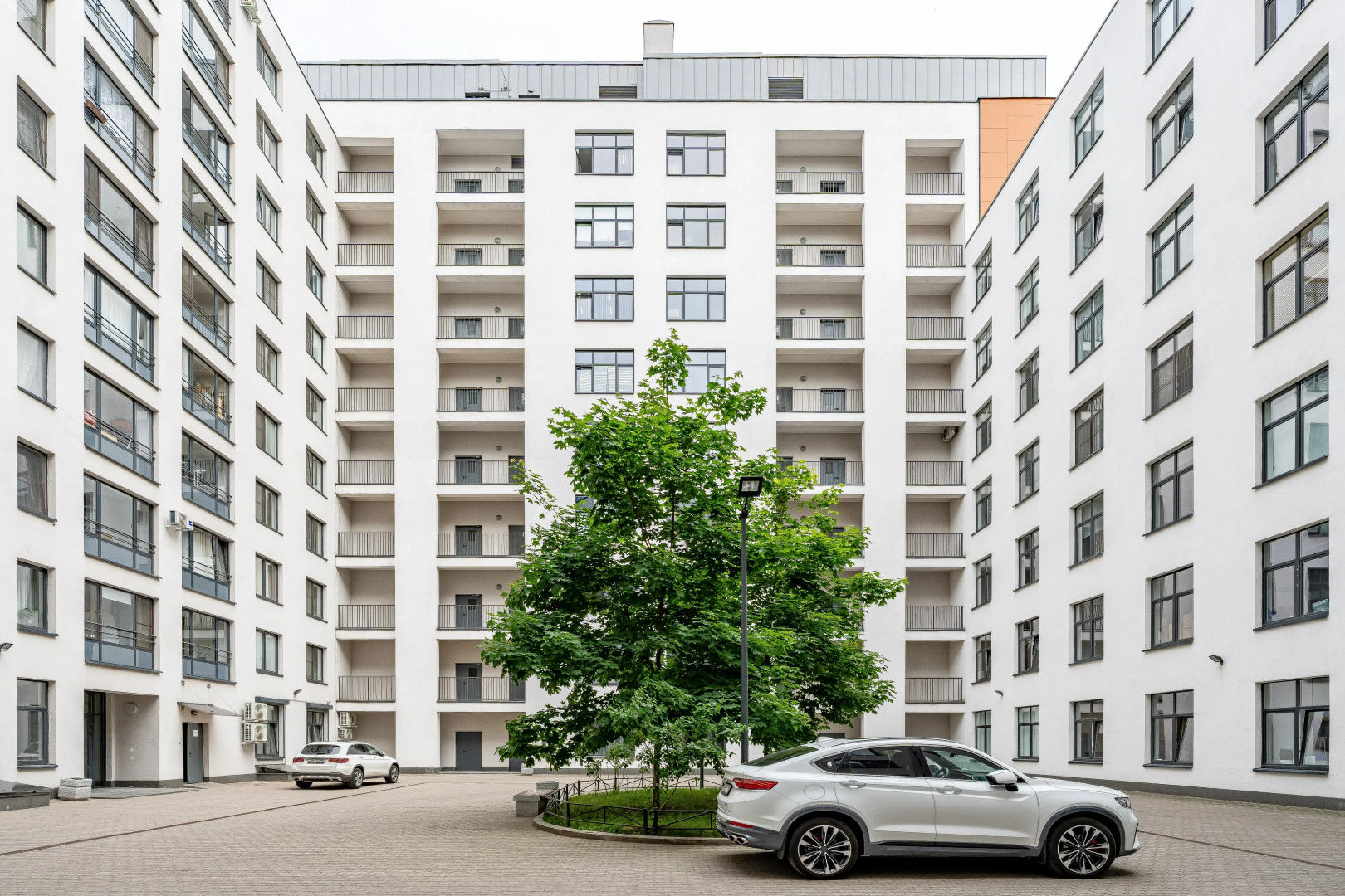 Квартира Antic на Кременчугской Satin Home