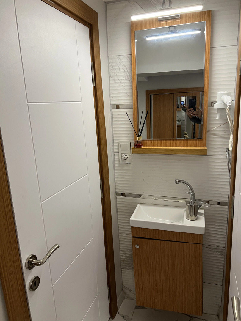 Апартаменты City Center Serenity: Stylish Studios