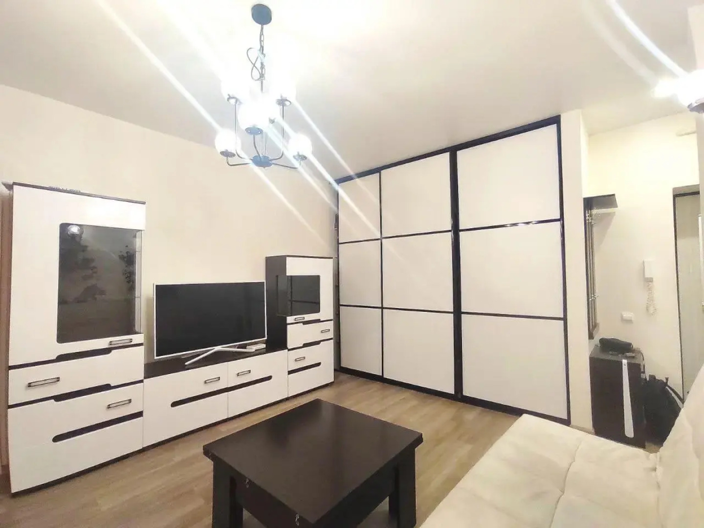 Квартира на Качалова 78