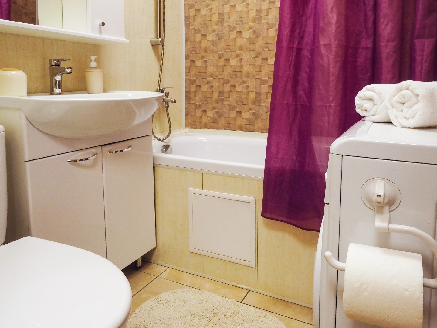 Апартаменты RENtown Студия у Фонтана