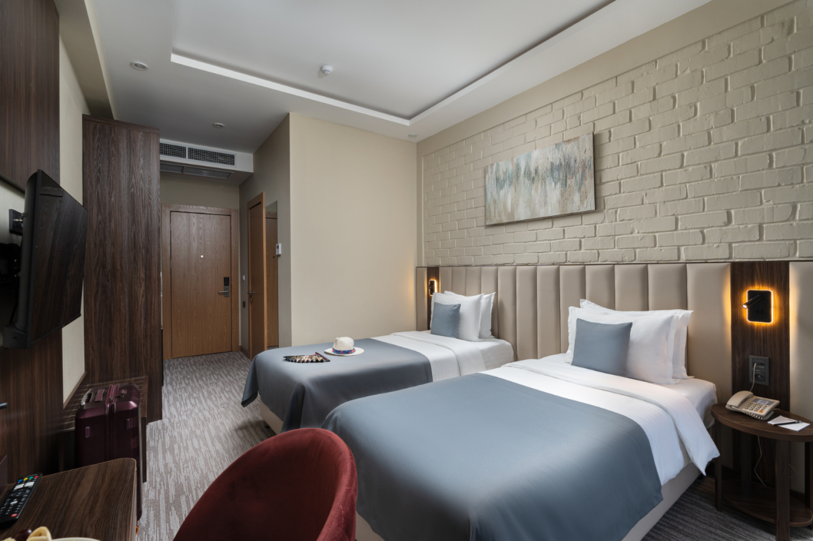 Отель StayInn City Center