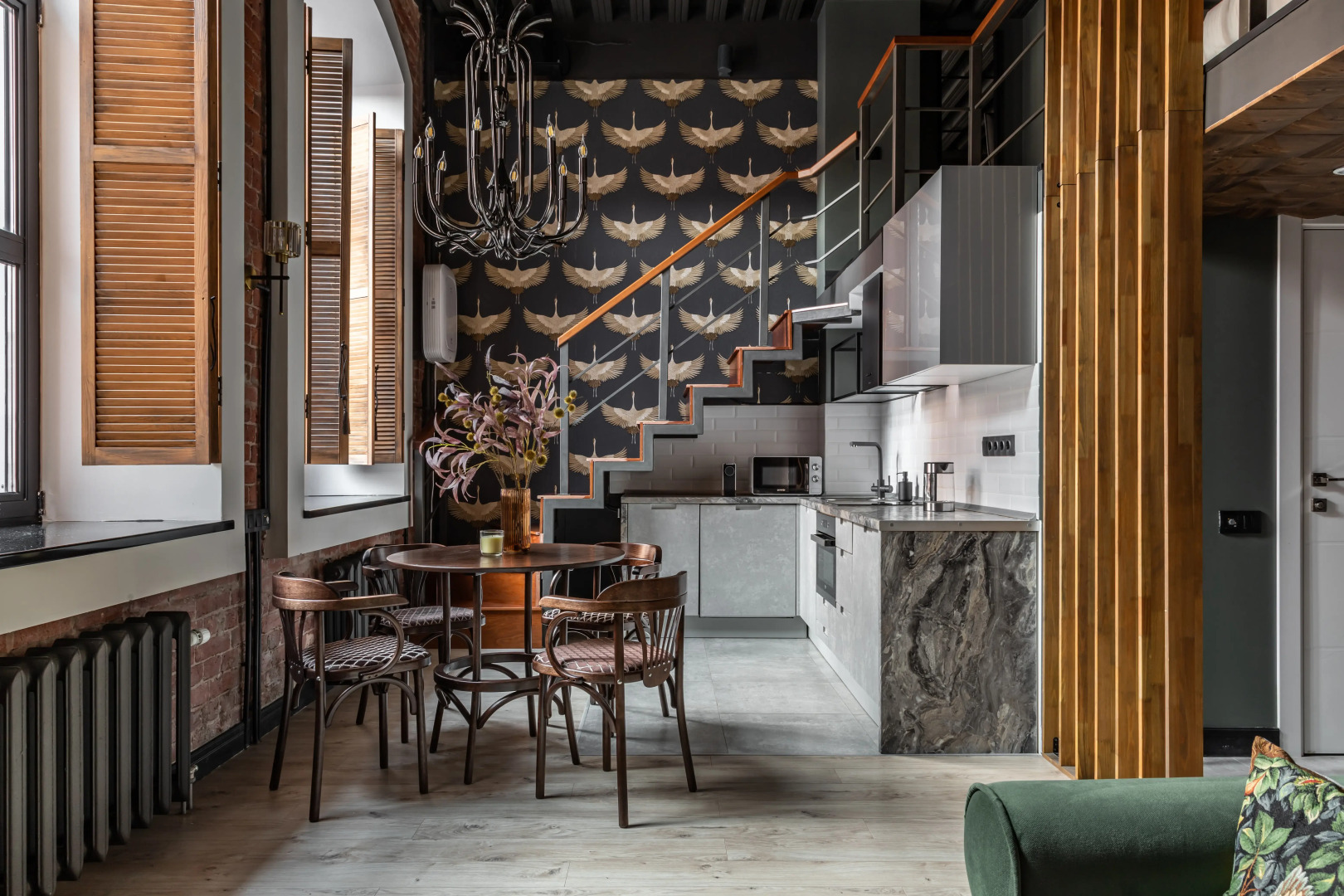 Квартира Moscow Deluxe Apartments Royal Tea Loft