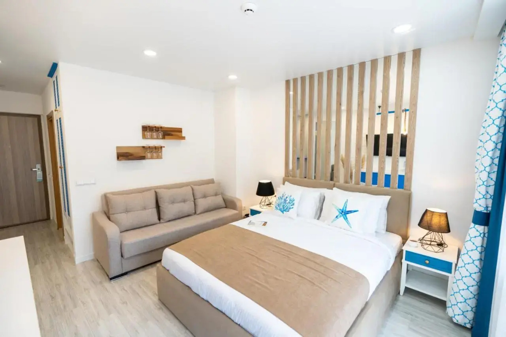 Бутик-отель Seagull Beachfront  Boutique hotel