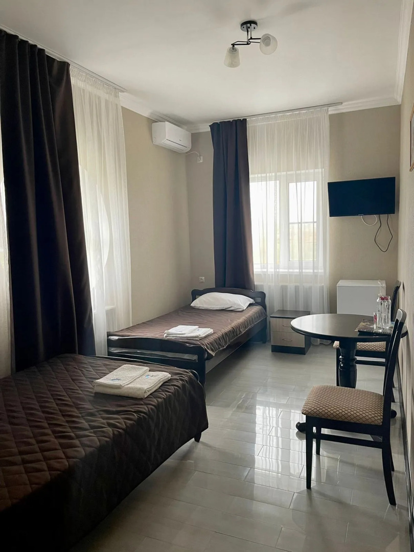 Отель Дельфин