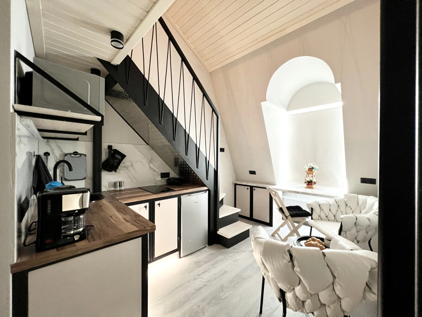 Апартаменты БК 145