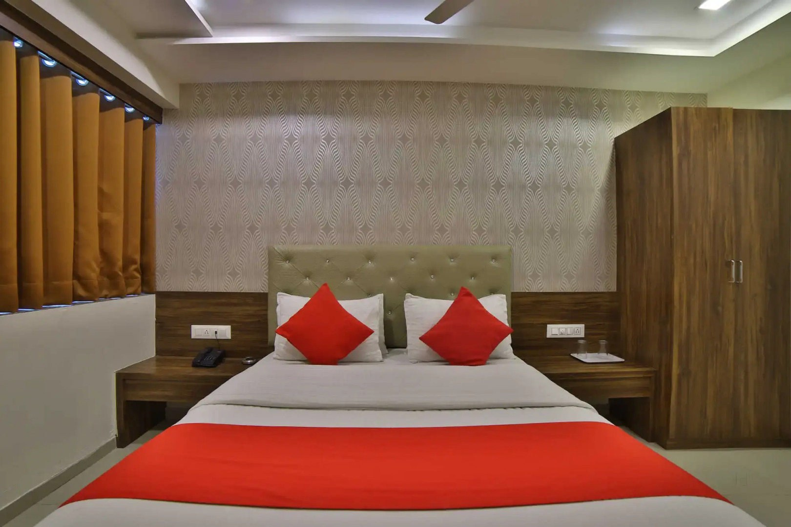 Отель Sunstar Inn by Sky Stays