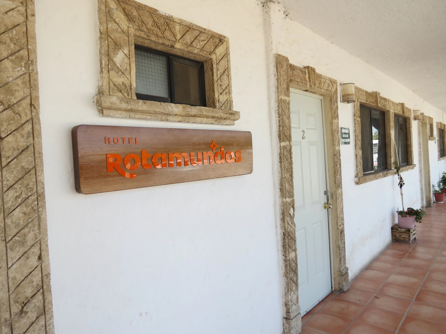 Hotel America by Rotamundos