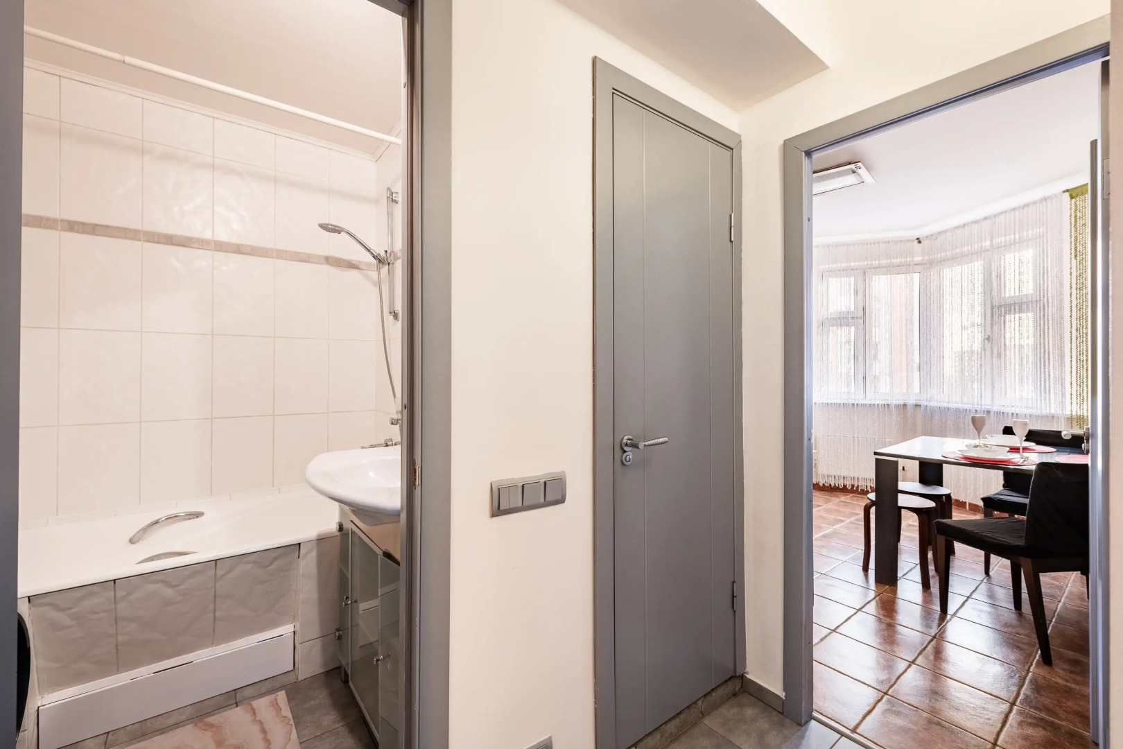 Квартира Двухкомнатная Natali apart у метро Академика Янгеля