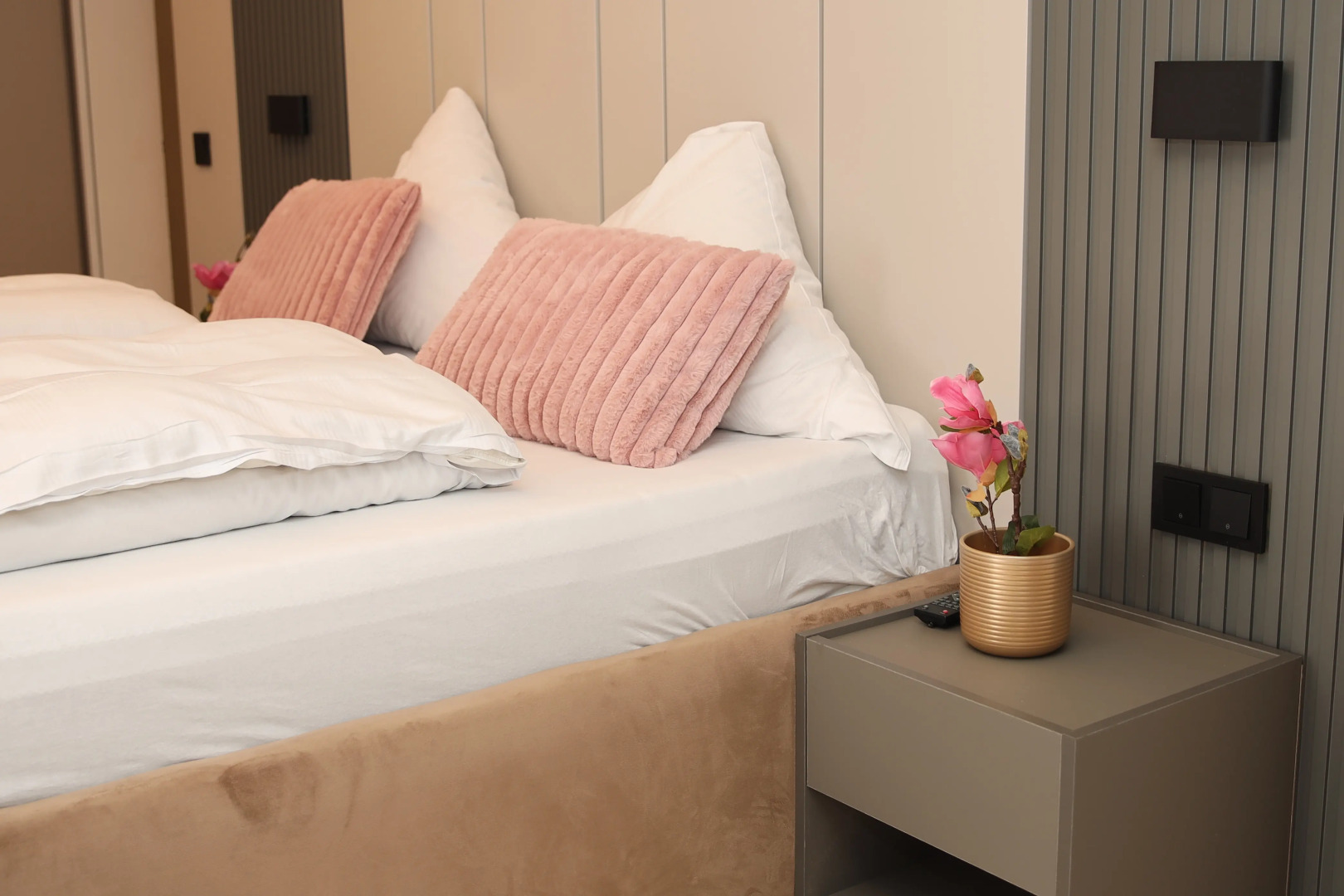 Отель Hafez Bad Salzuflen