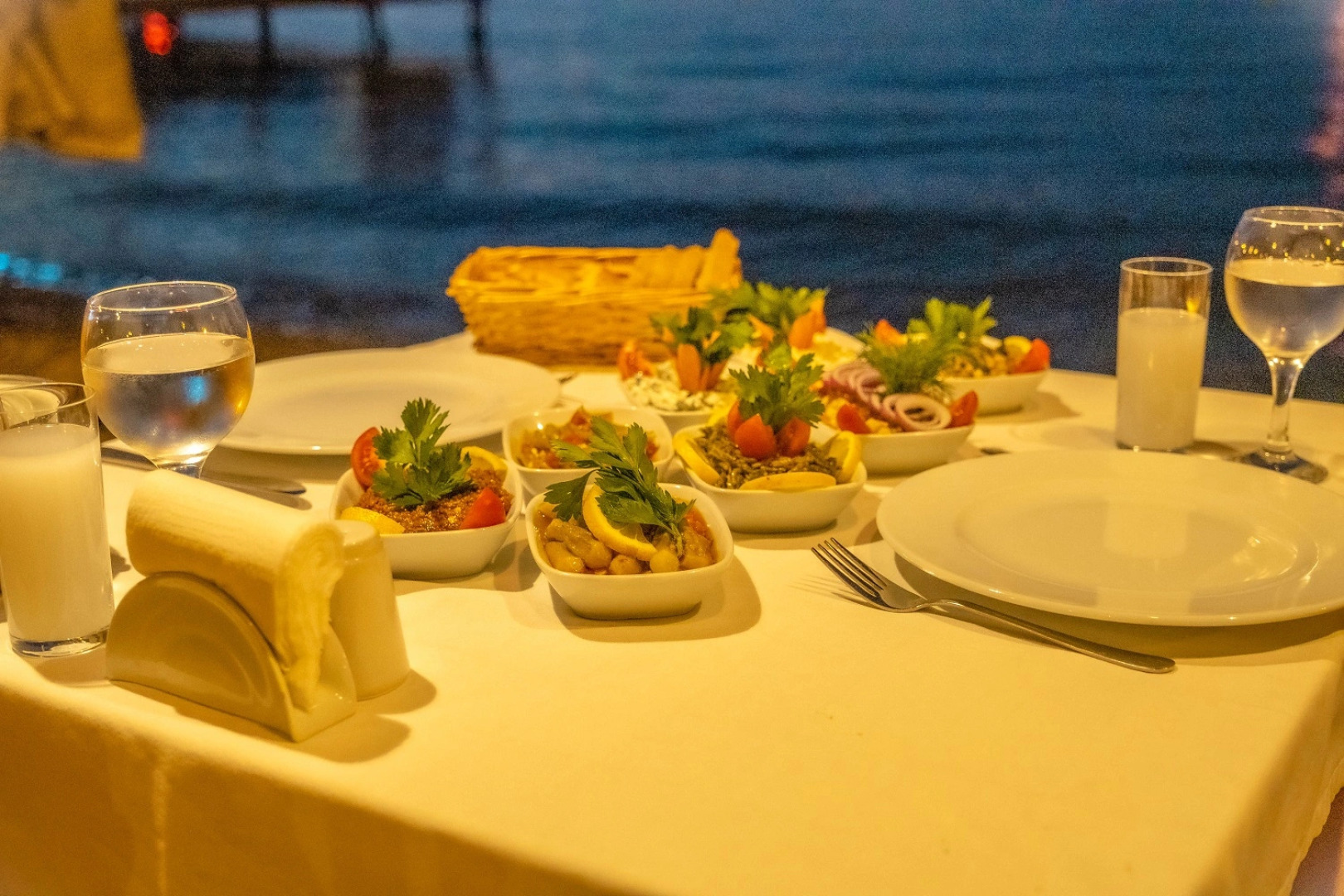 Отель Selvi Beach