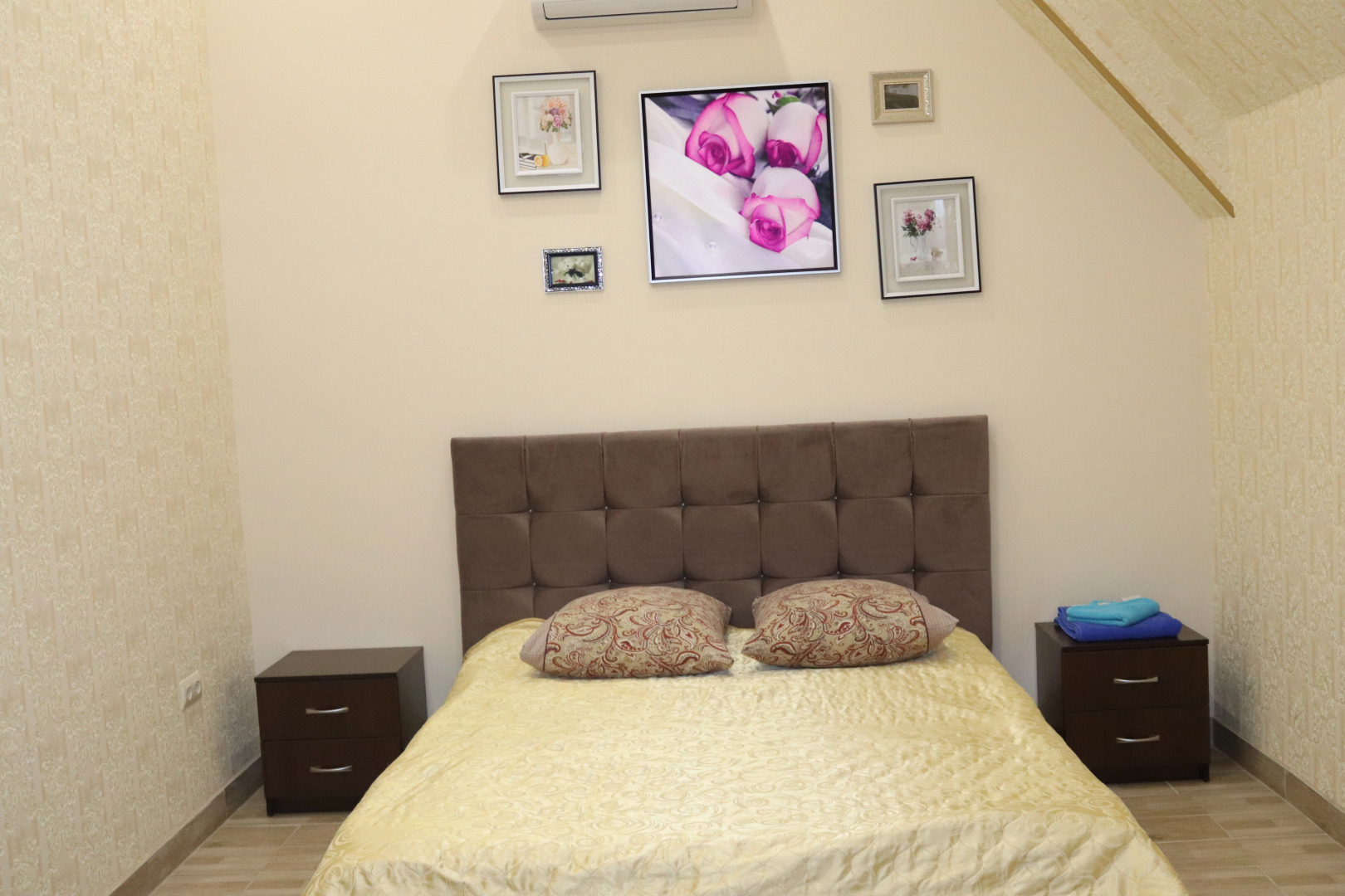 Отель Вектор В