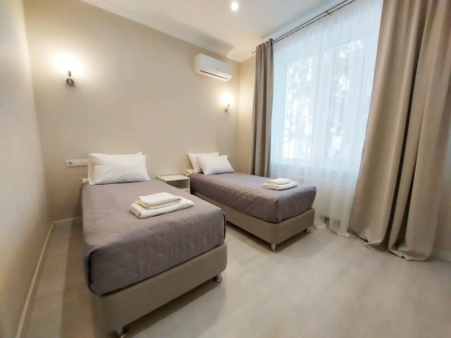 Курортный отель Два моря