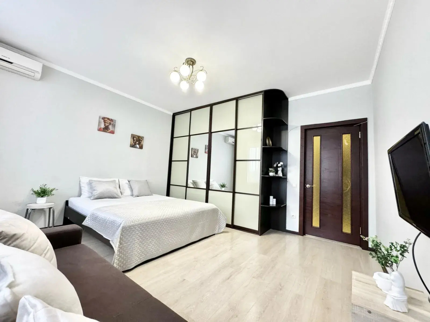 Апартаменты Kazan 24/7 Нигматуллина 1