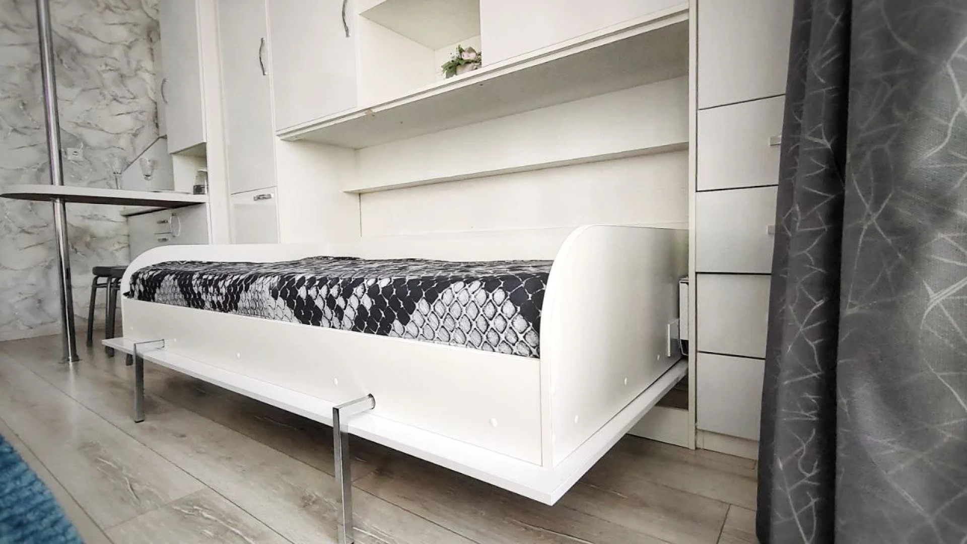 Квартира студия с видом на Амур и город