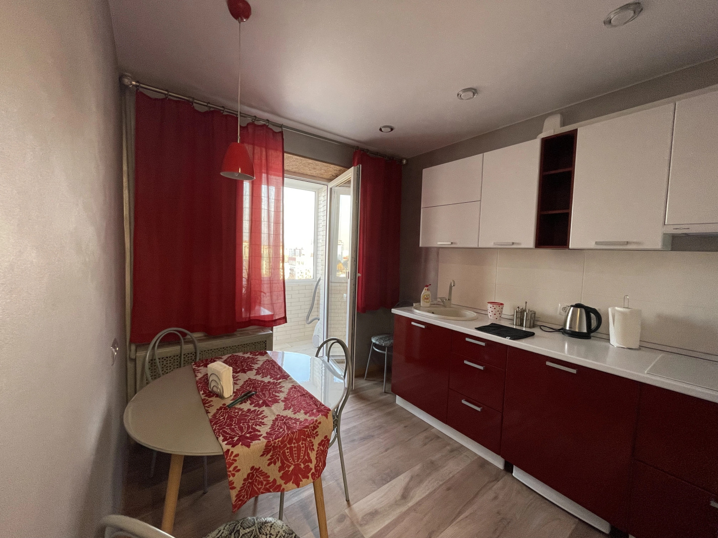 Квартира Двухкомнатная Портовая