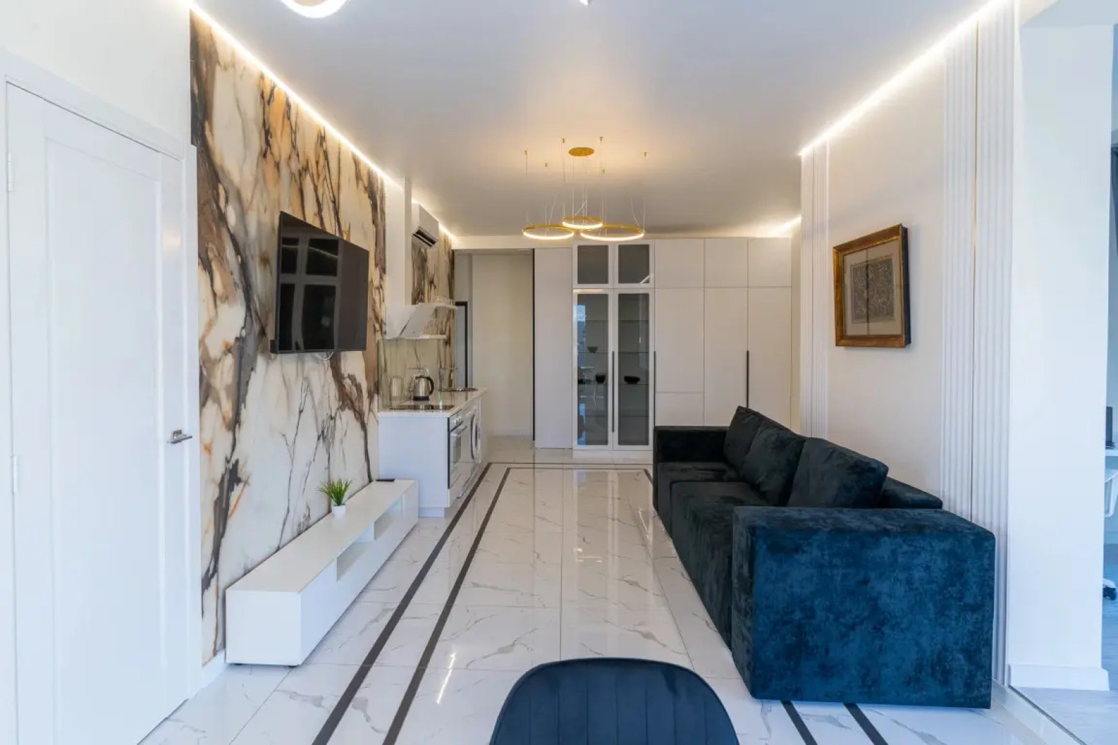 Апартаменты Азимут VIP 1