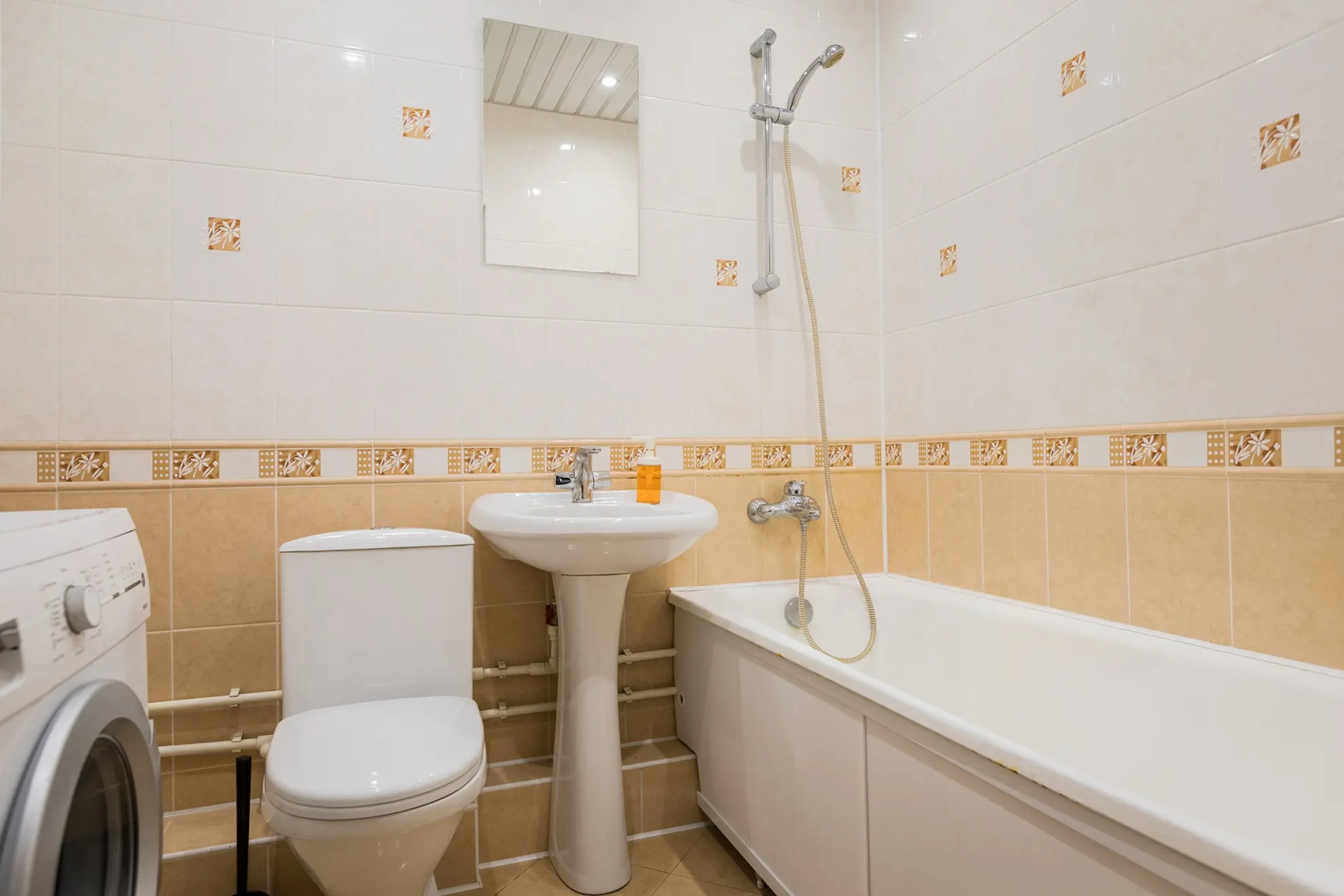 Апартаменты на Родионова 165к12