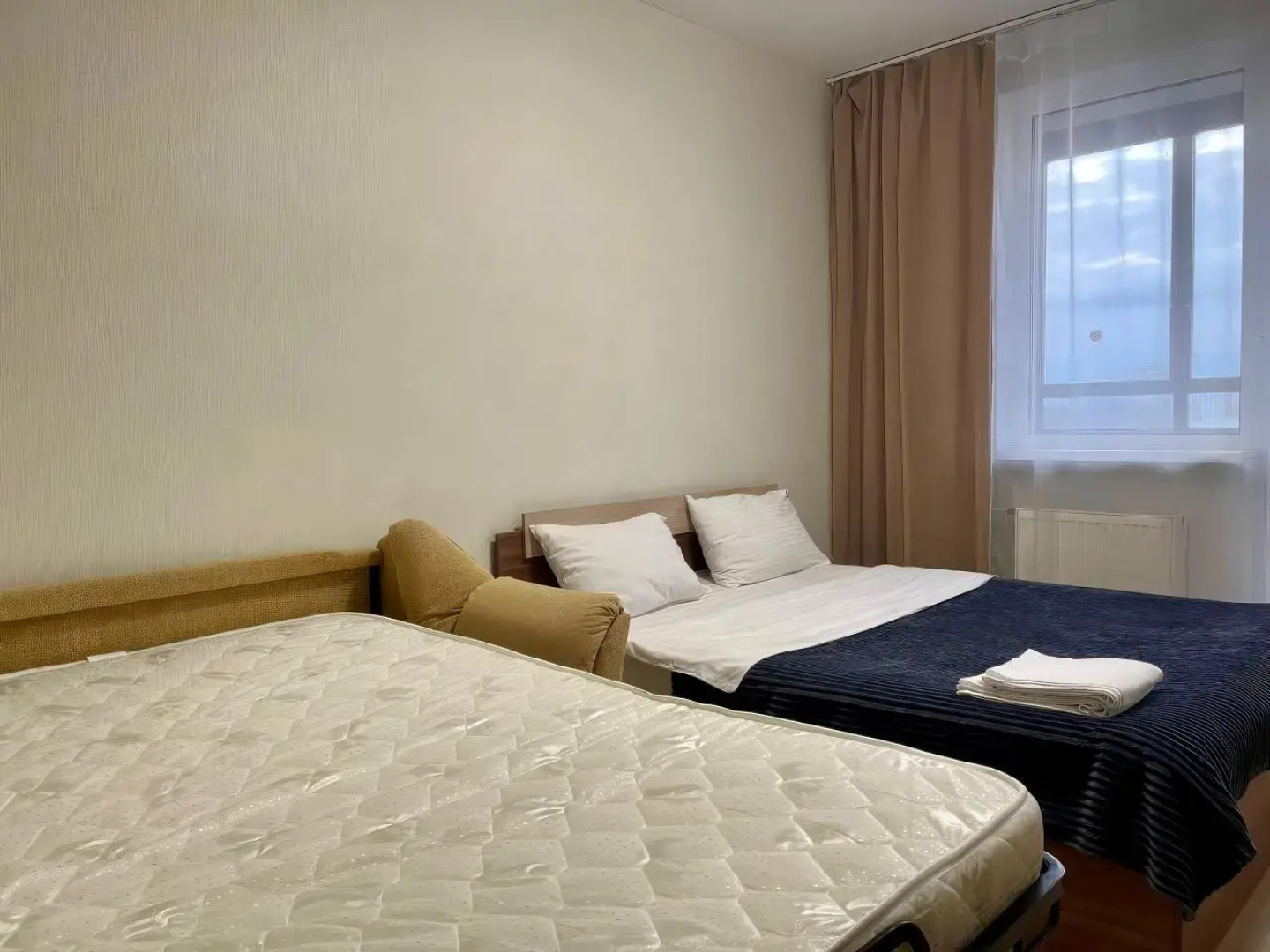 Апартаменты с Видом на Парк Метро Площадь Мужества 10 Минут Пешком