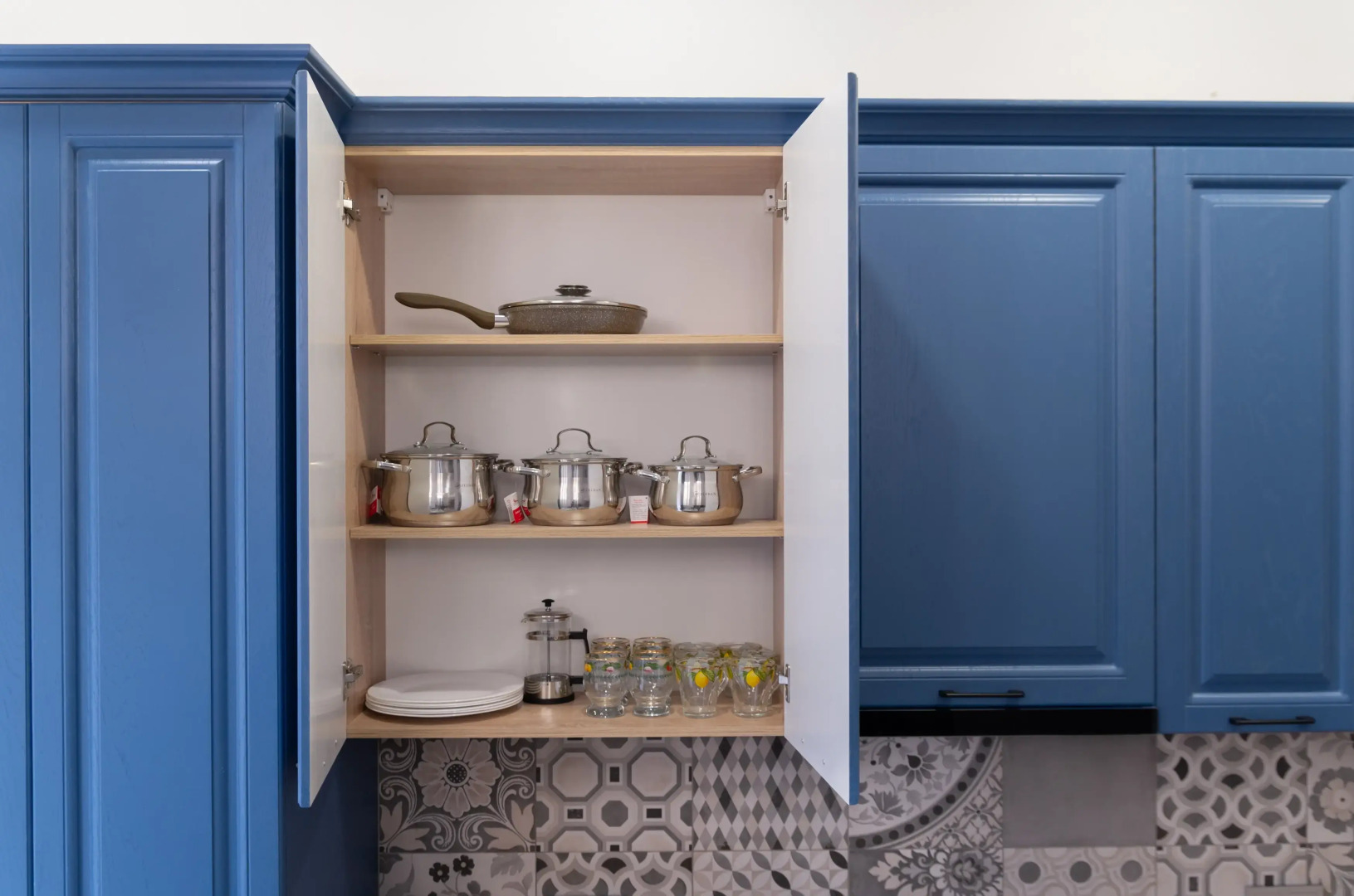 Квартира на улице Декабристов 36/2