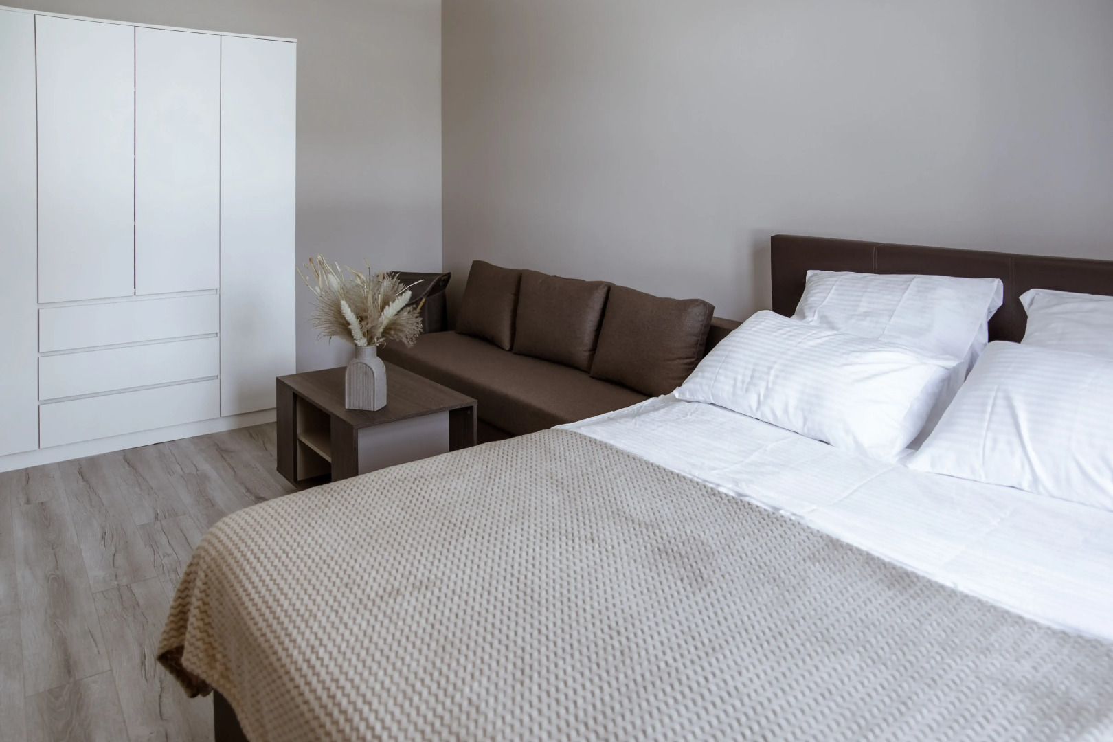 Апартаменты SAS 1-к Дыхание Земли