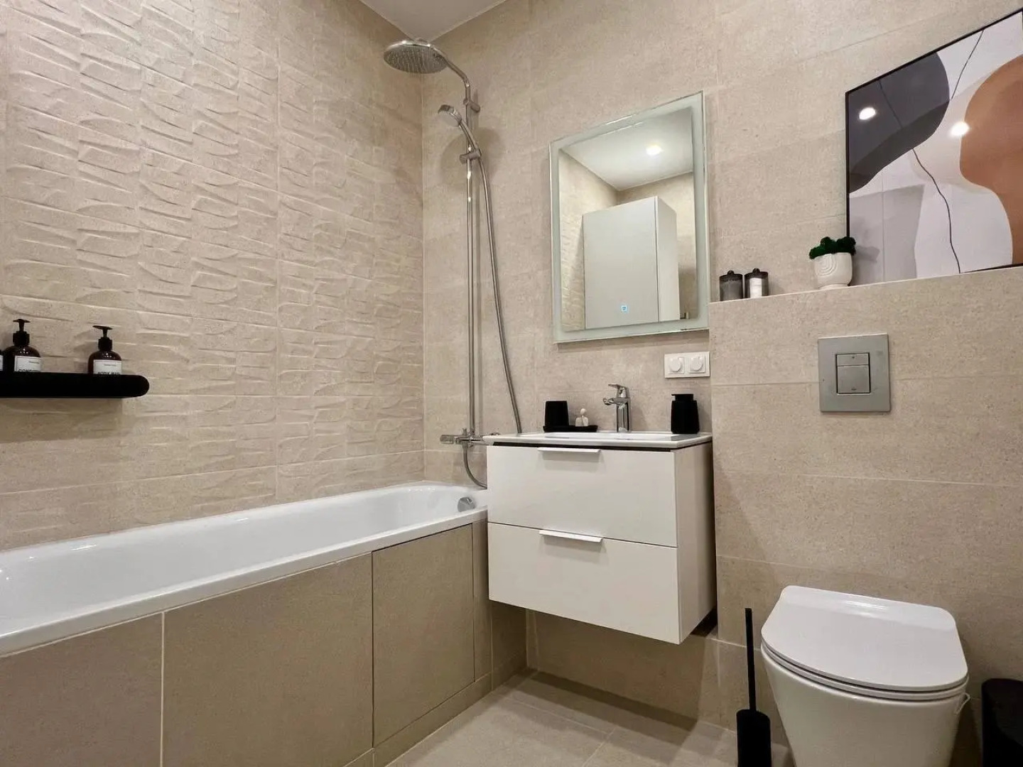 Апартаменты 1 Happy People в ЖК Новоданиловская