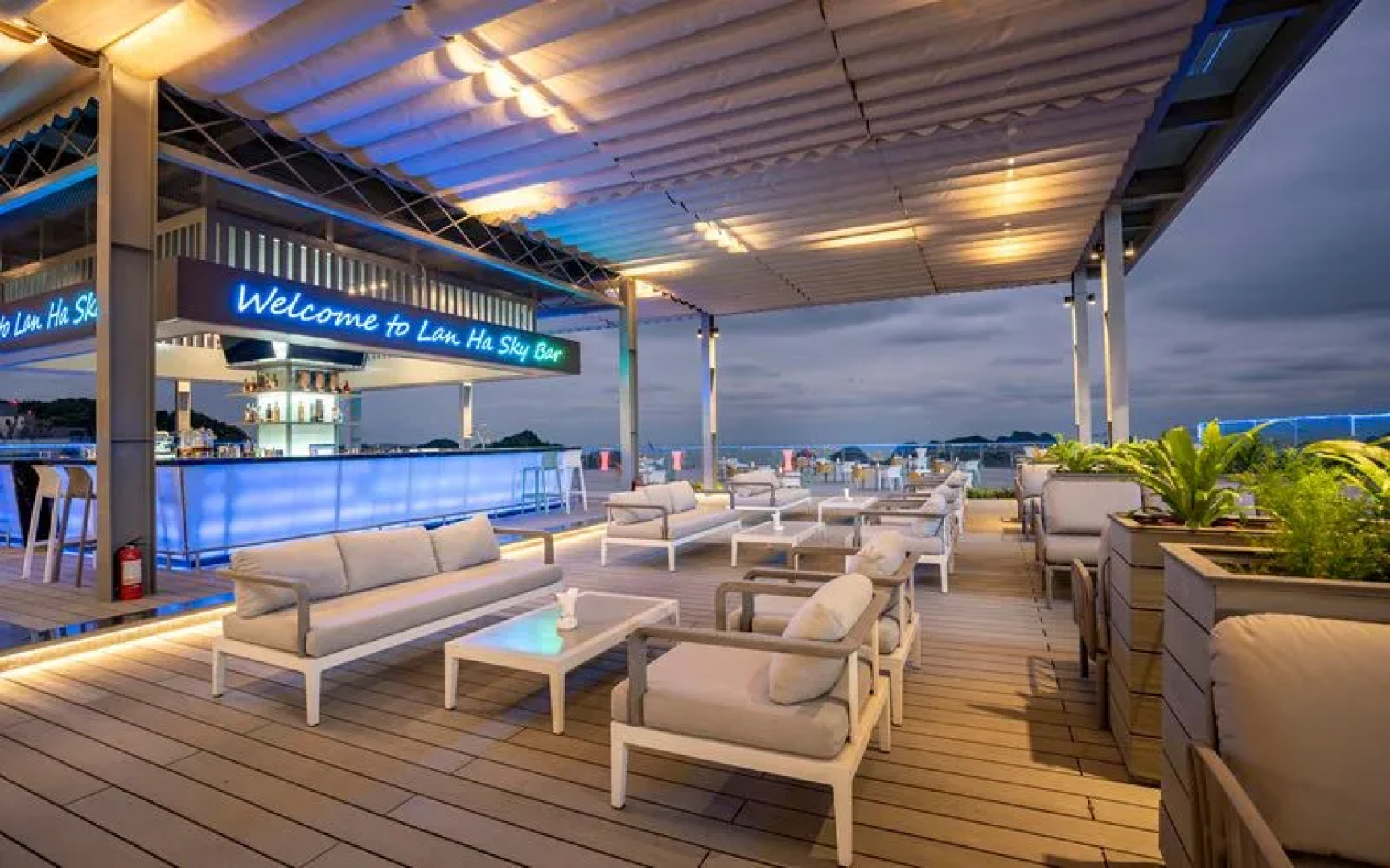 Курортный отель Wyndham Grand Flamingo Cat Ba Resort