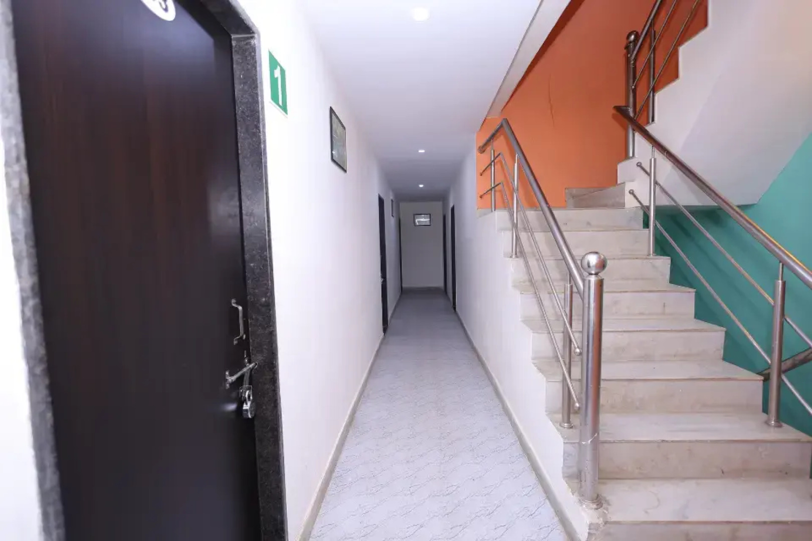 Отель NoVo Agra