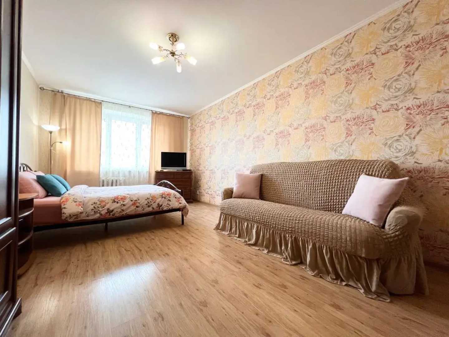 Апартаменты Кооперативная 1/2