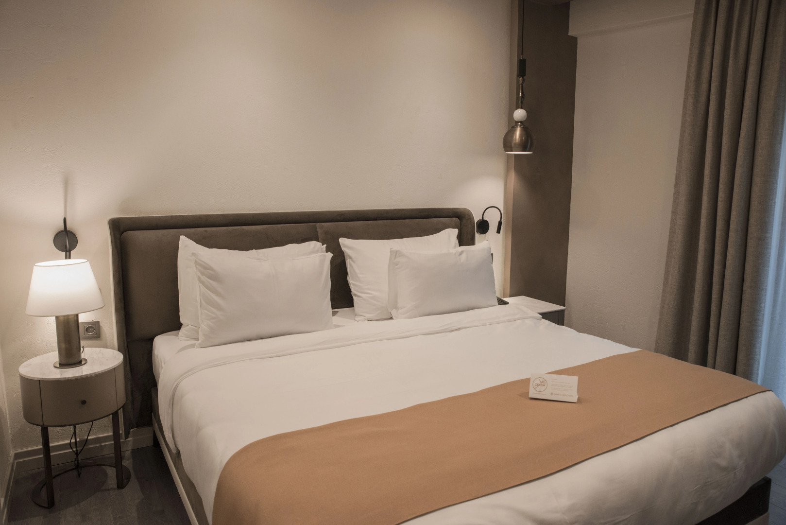 Smart and Simple Hotel Karakoy