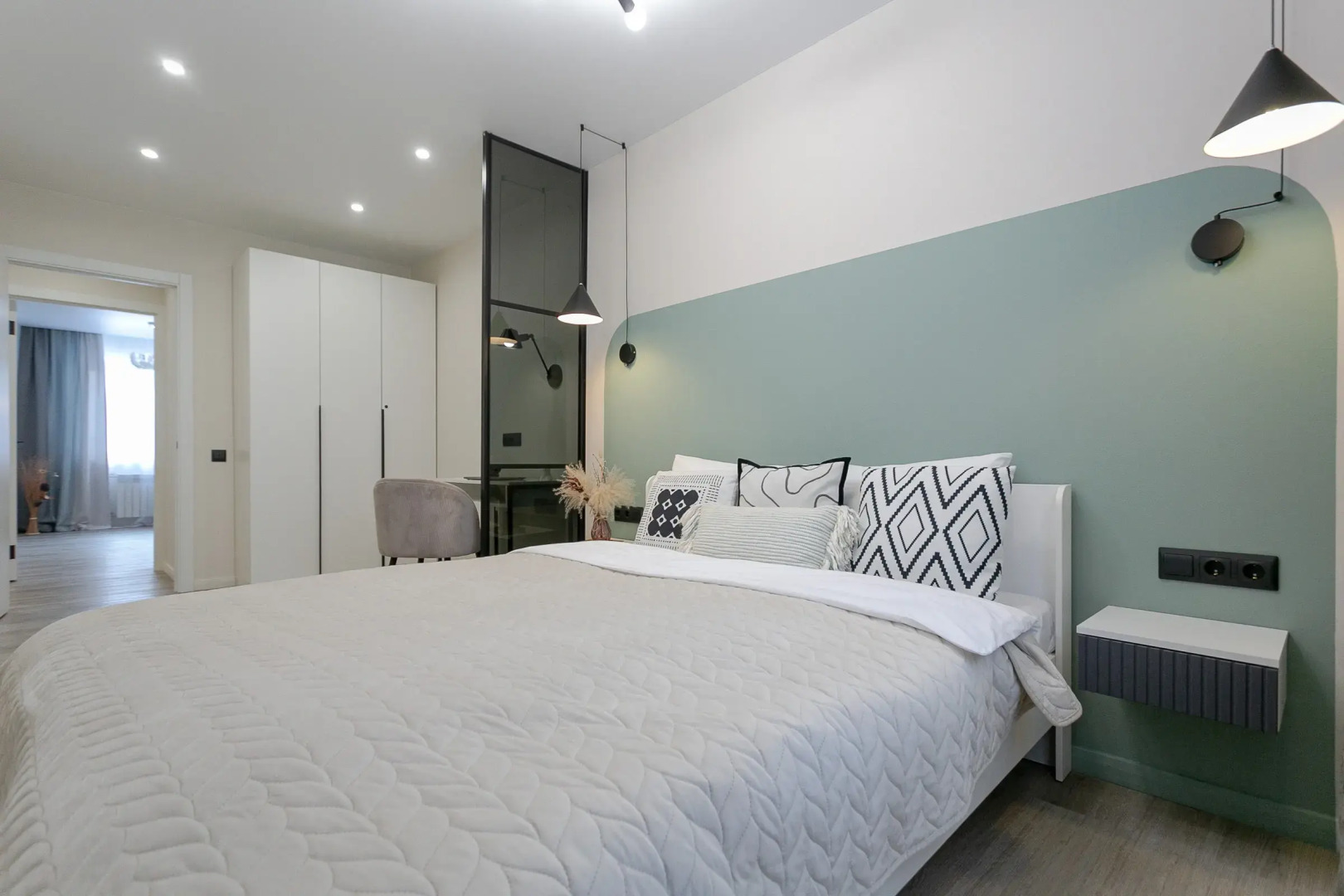 Квартира Просторная комфорт класса с кофемашиной рядом с НГУ