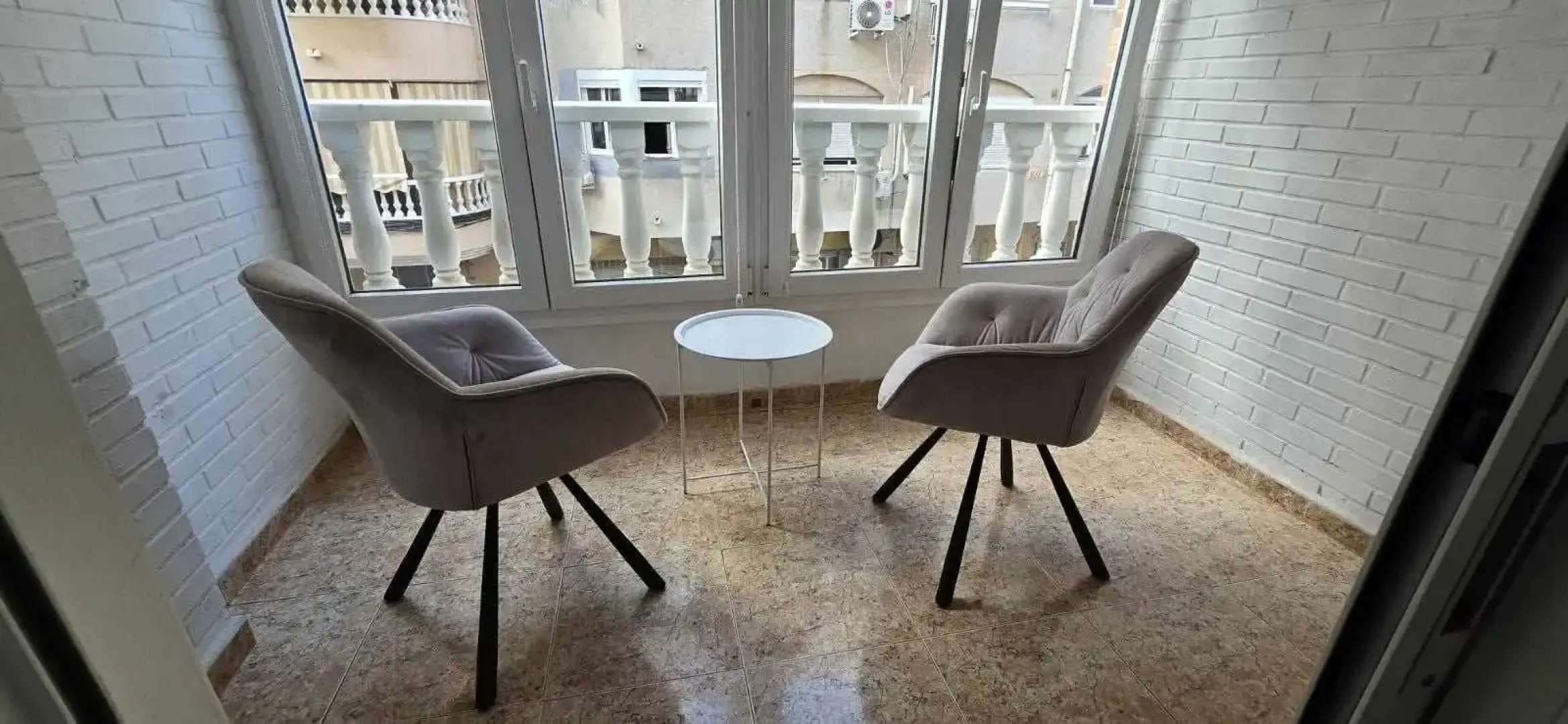 Апартаменты Almudena