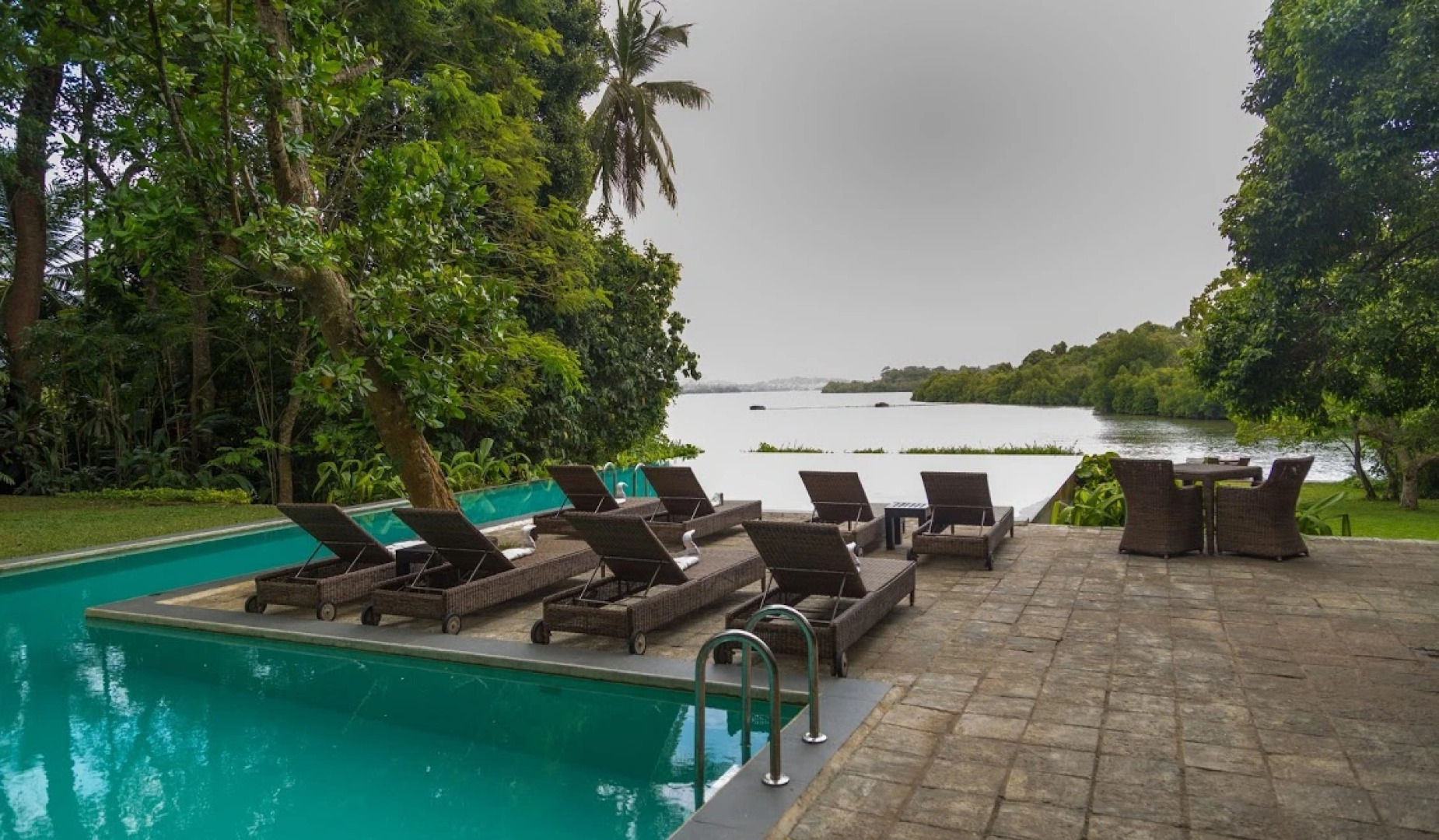 Отель Roman Lake Ayurveda Resort