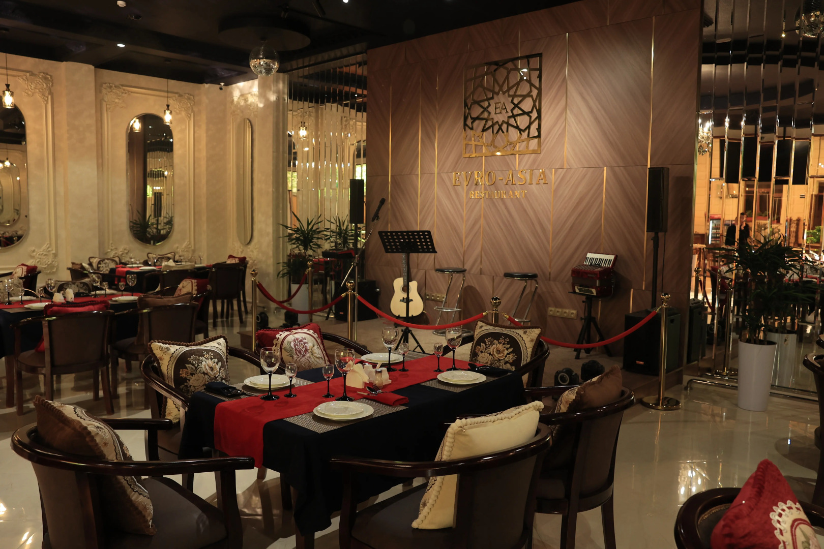 Отель Euro Asia