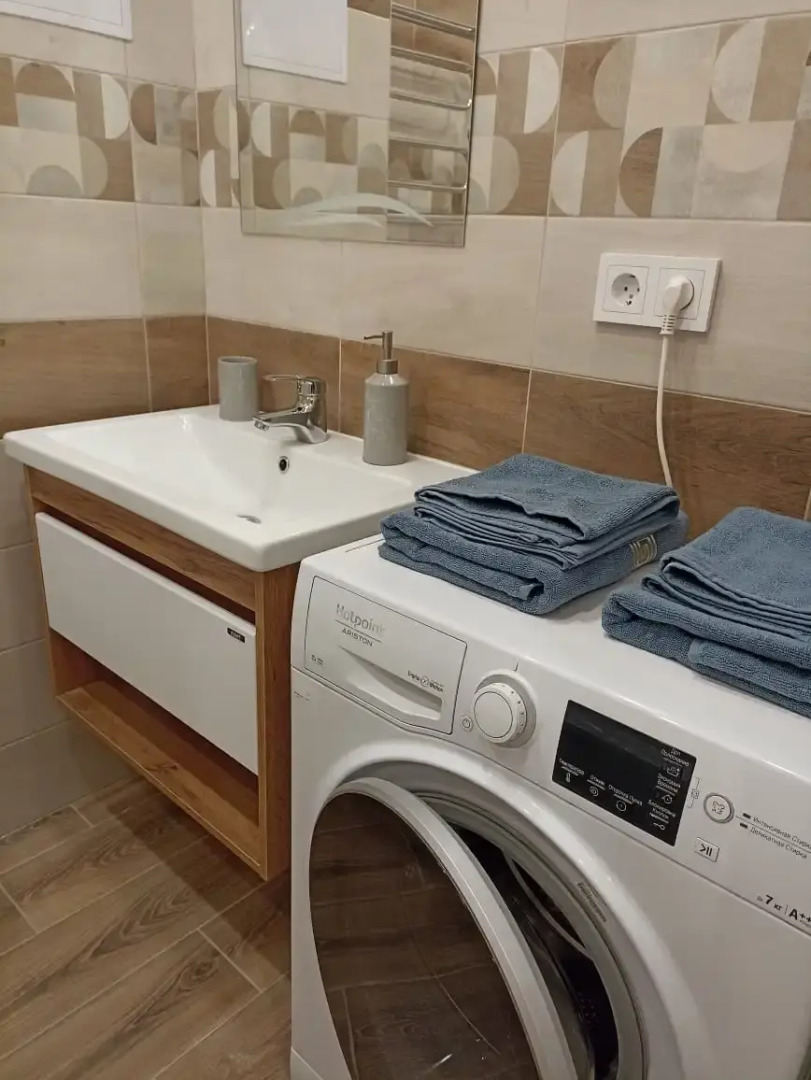 Квартира Комфорт для Успеха с Видом на Лес