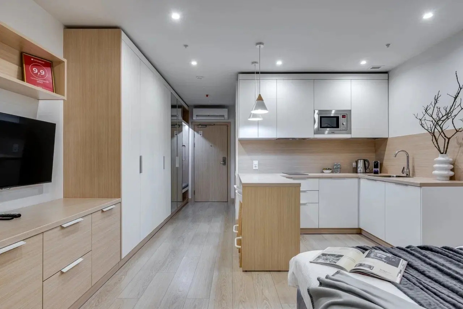 Апартаменты Family Lux с панорамным видом на Остров Мечты и на город