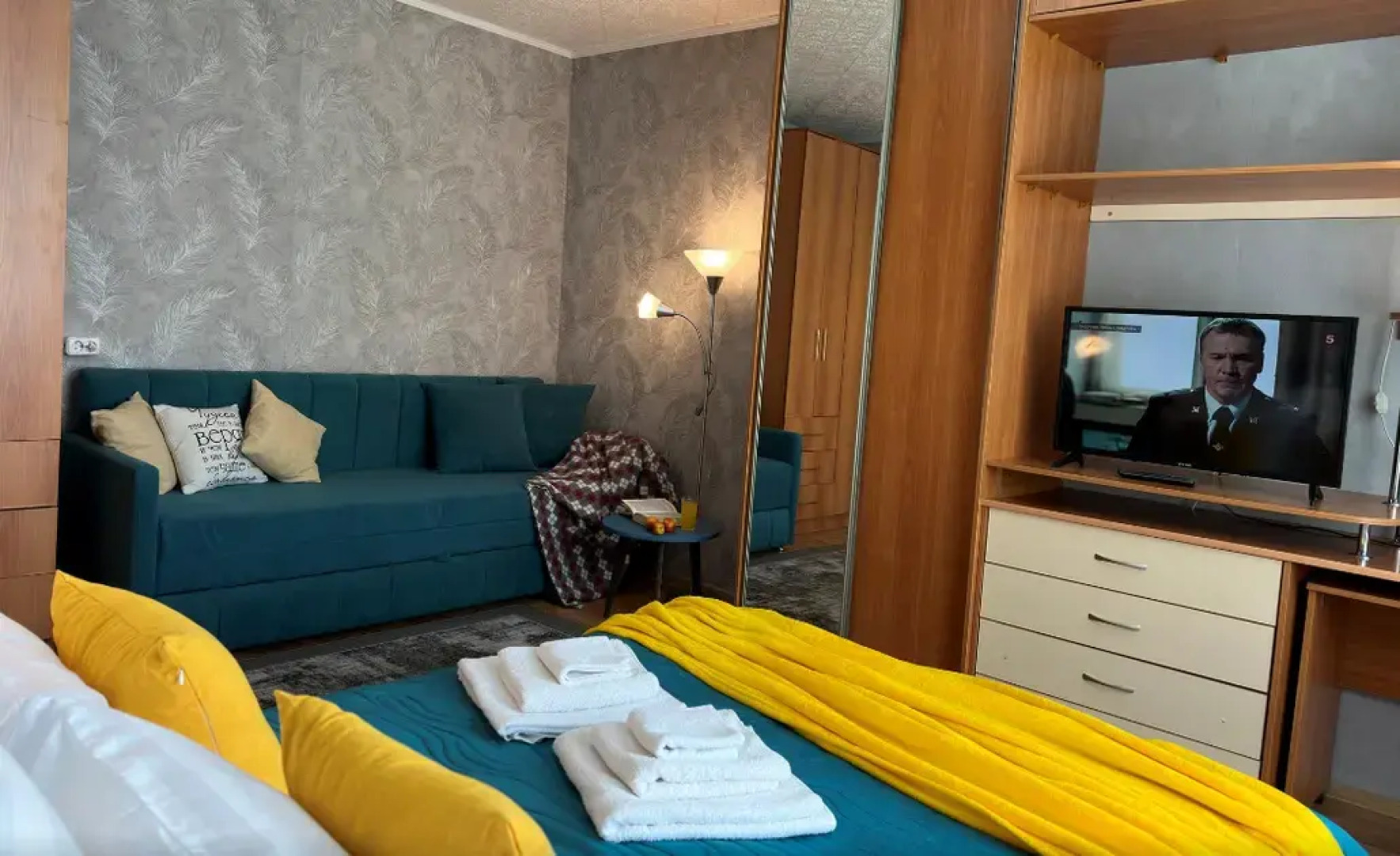 Апартаменты с балконом