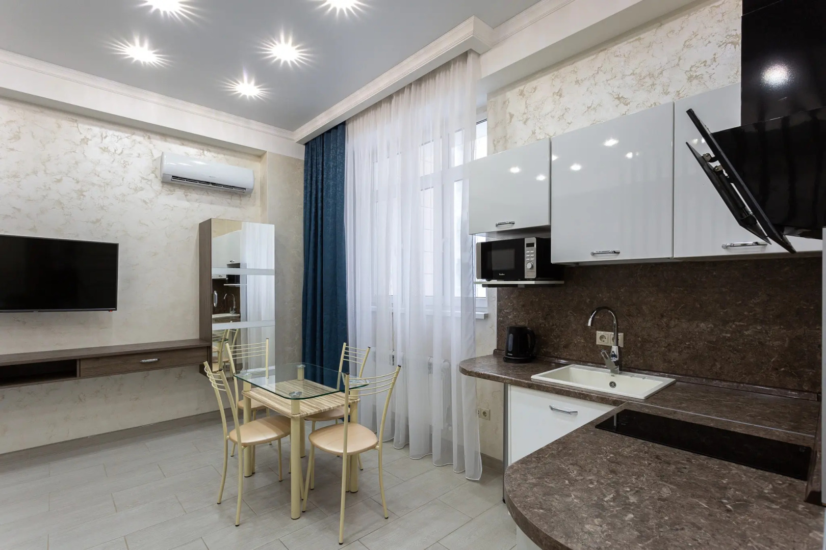 Квартира Студия вблизи Моря в ЖК Посейдон