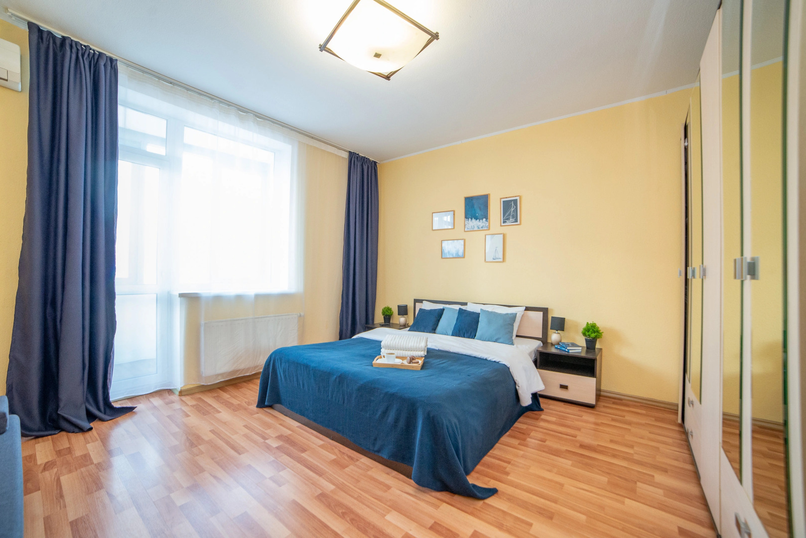 Апартаменты Шейнкмана 90