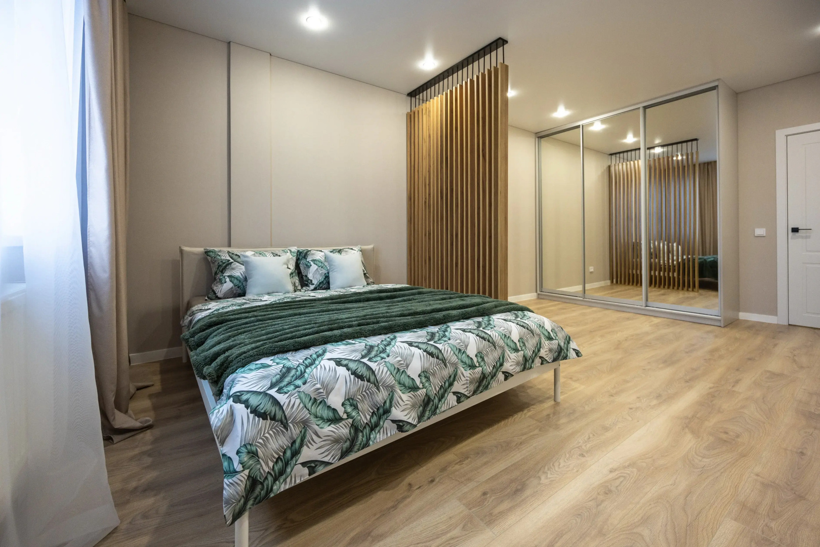 Апартаменты LovelyHome39 на Орудийной