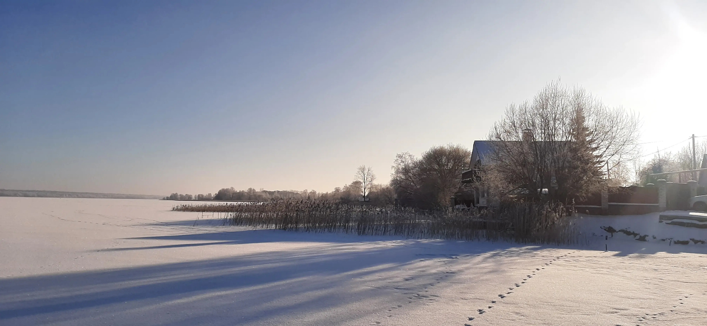 Вилла Домик у озера Свирь