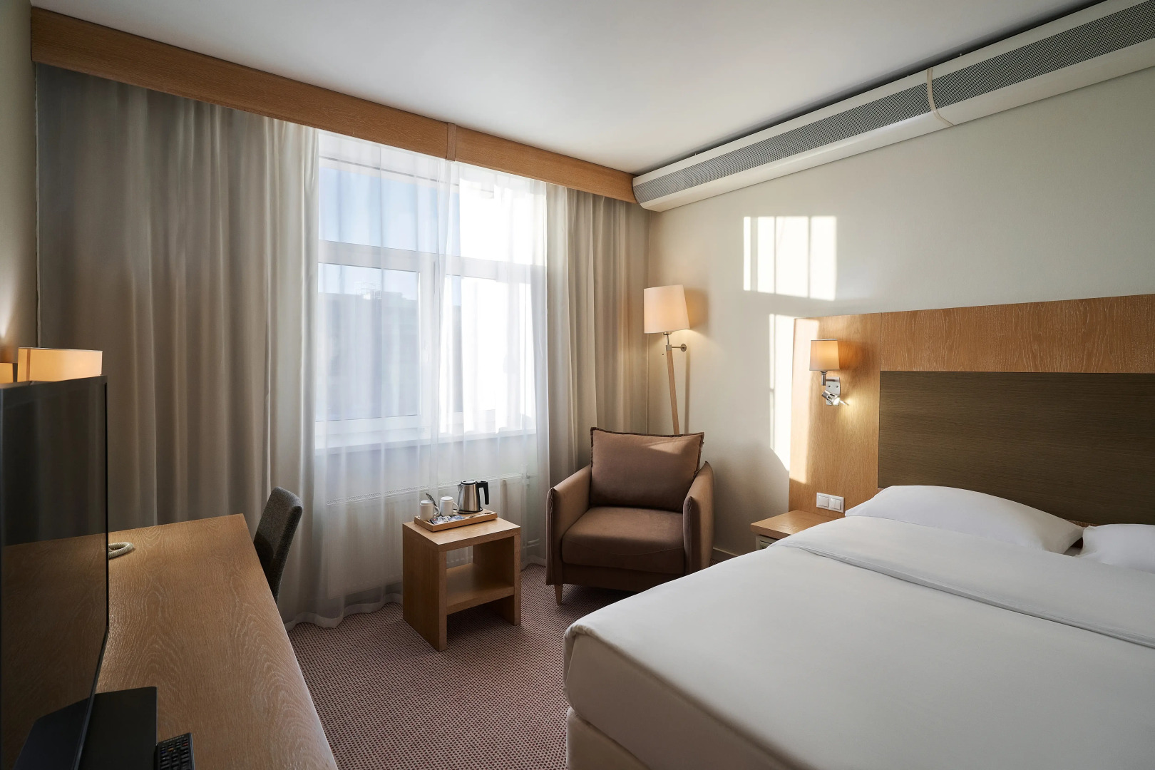 Отель Cosmos Ekaterinburg Hotel