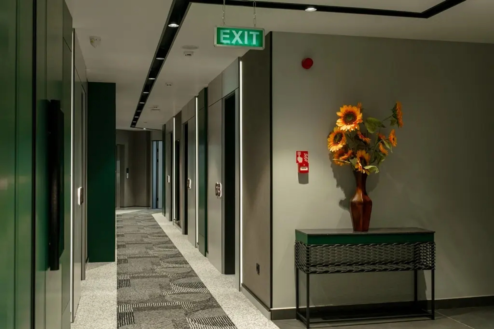 Отель Dostyk Business