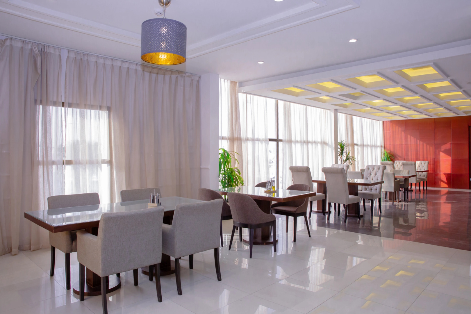 Отель Triple Tree