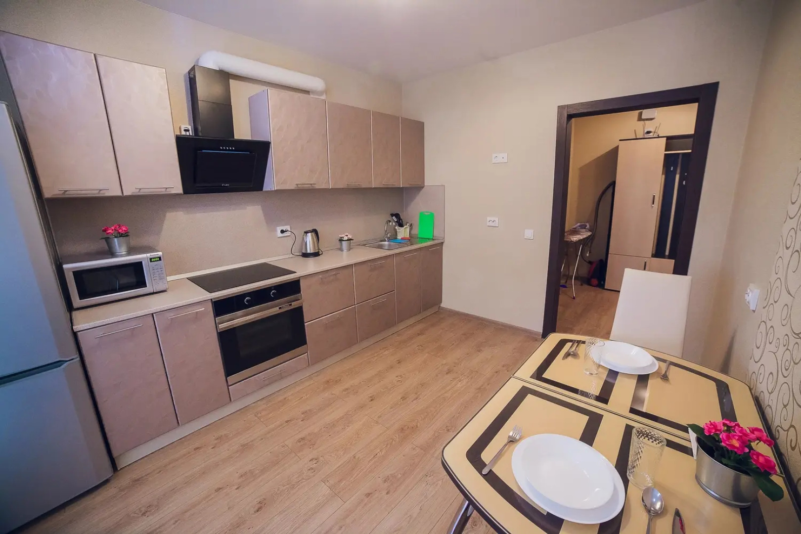 Апартаменты Октябрьской Революции 23 А