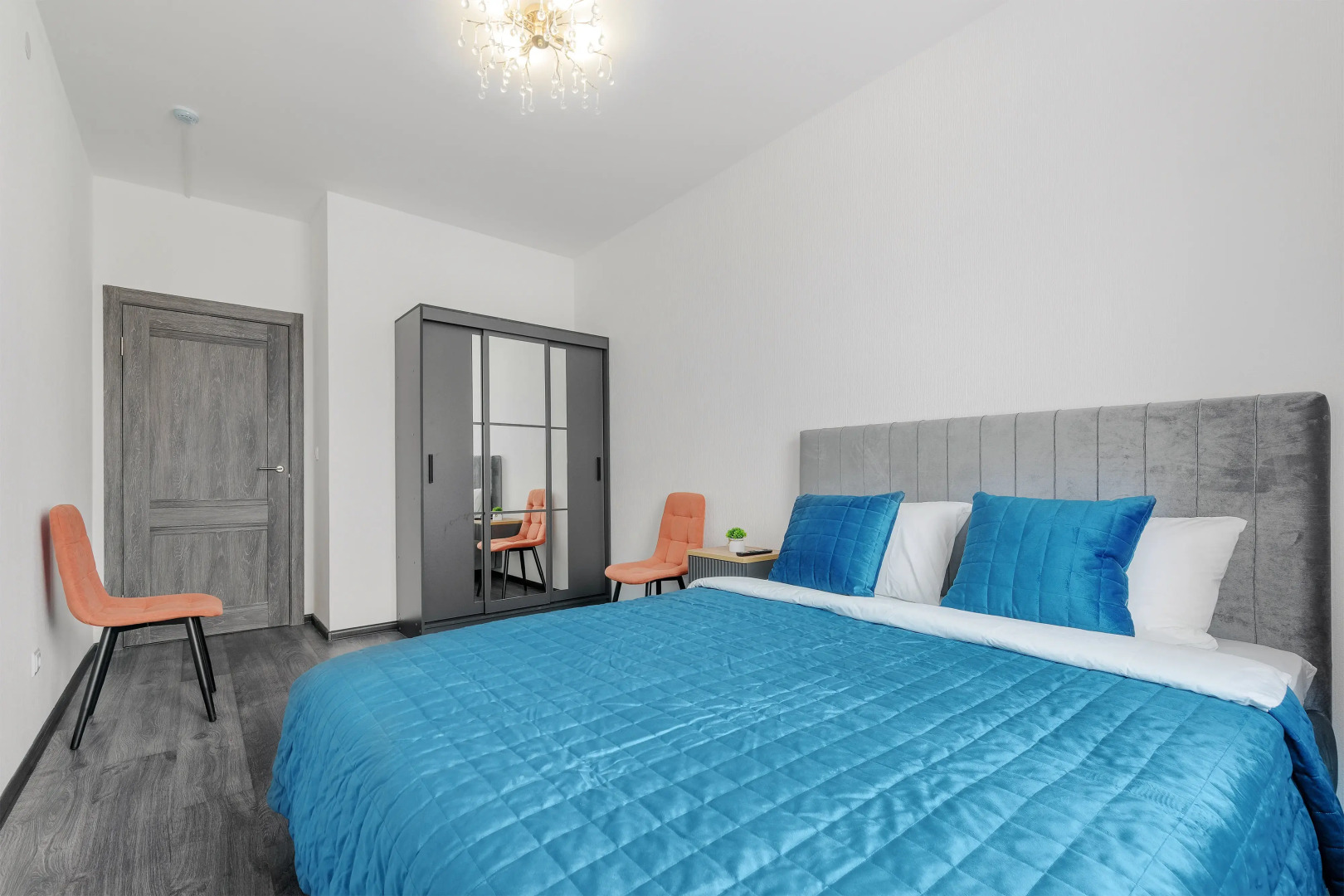 Квартира двухкомнатная для четырёх гостей