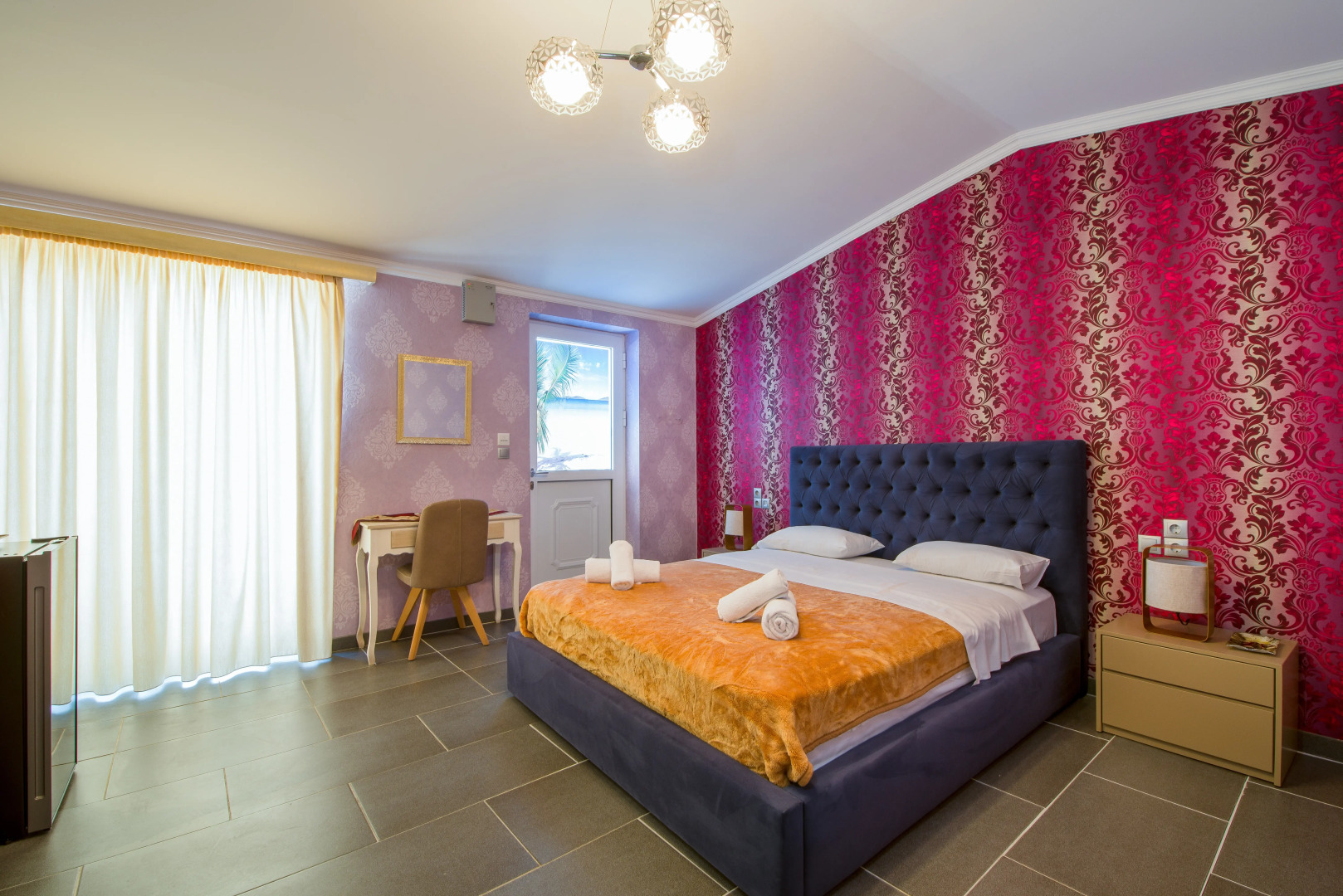 Отель Paradice Luxury Suites